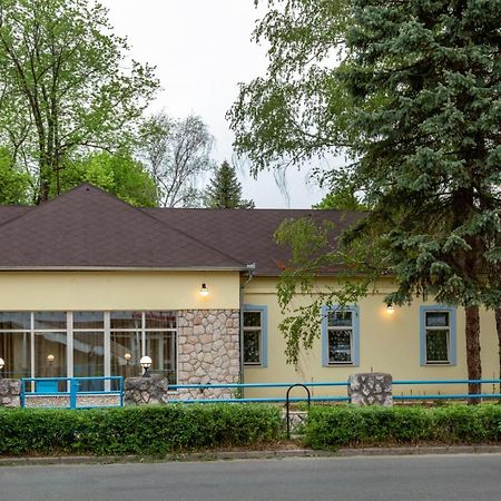 Balzsam Apartmanhaz Гаркань Екстер'єр фото