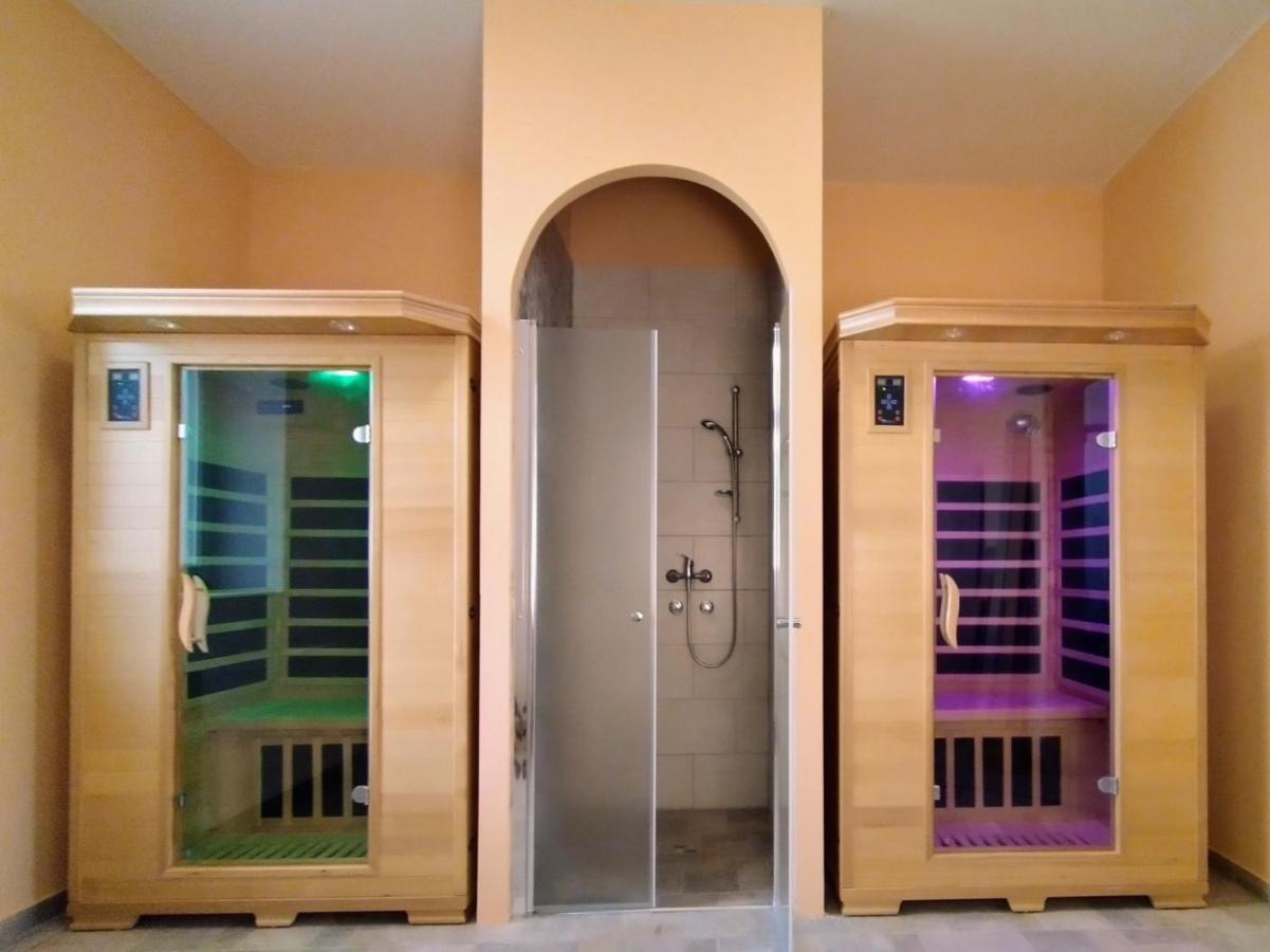 Balzsam Apartmanhaz Гаркань Екстер'єр фото