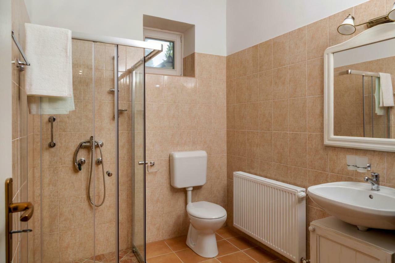 Balzsam Apartmanhaz Гаркань Екстер'єр фото