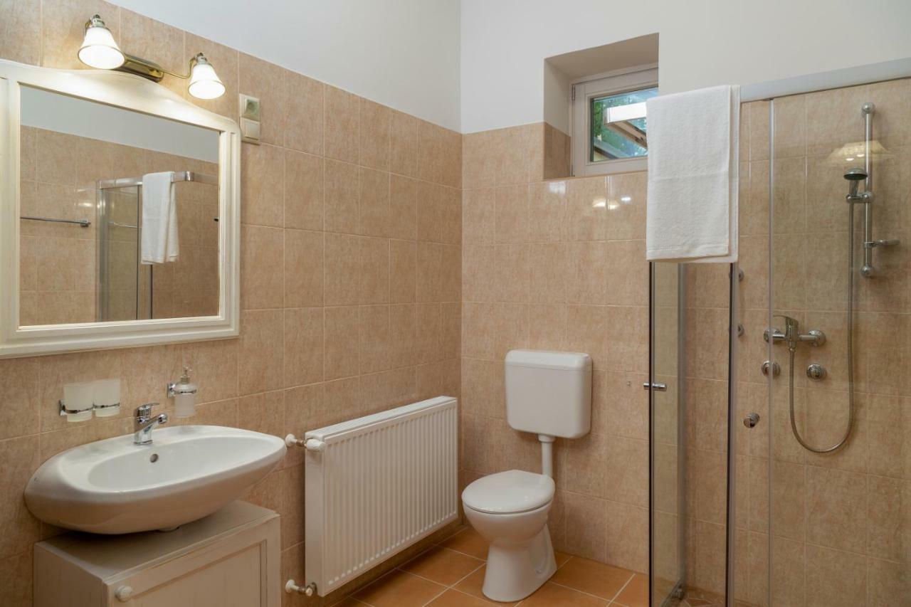 Balzsam Apartmanhaz Гаркань Екстер'єр фото